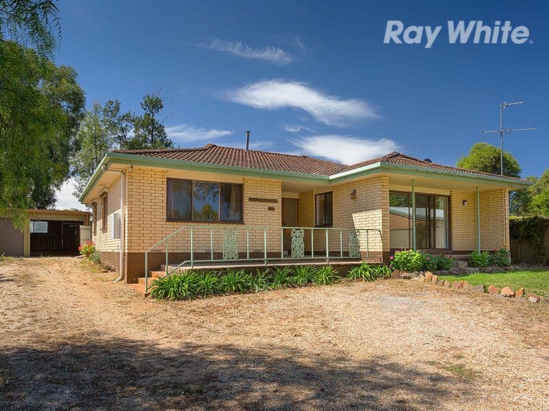 115 Hawkins Street, Howlong NSW 2643, Howlong - Image 1
