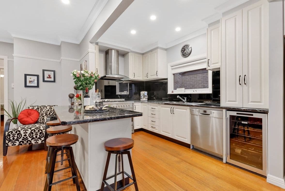 52 Alice Street, Clayton VIC 3168, Clayton - Thumbnail 3