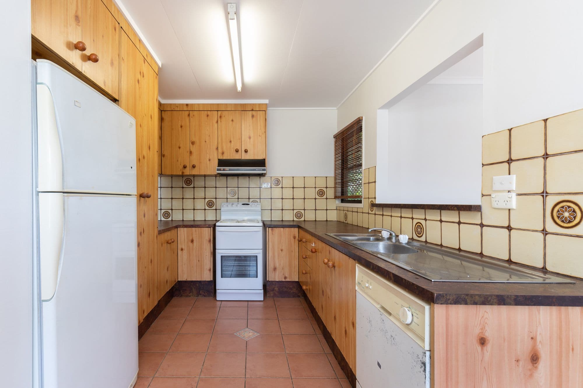 8 Handon Street, Mansfield QLD 4122, Mansfield - Thumbnail 5