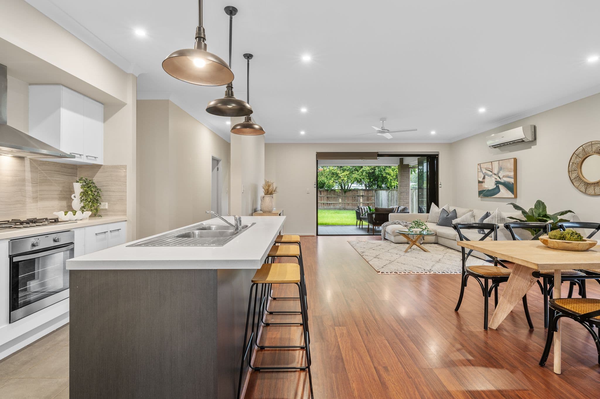 472 Gainsborough Drive, Pimpama QLD 4209, Pimpama - Thumbnail 6