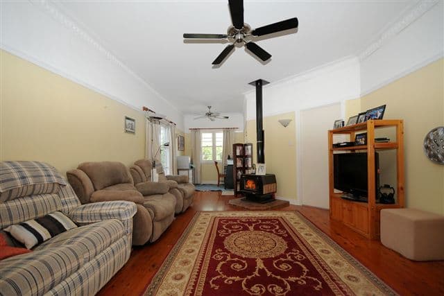 447 Stenner Street, HARRISTOWN QLD 4350, Harristown - Thumbnail 5