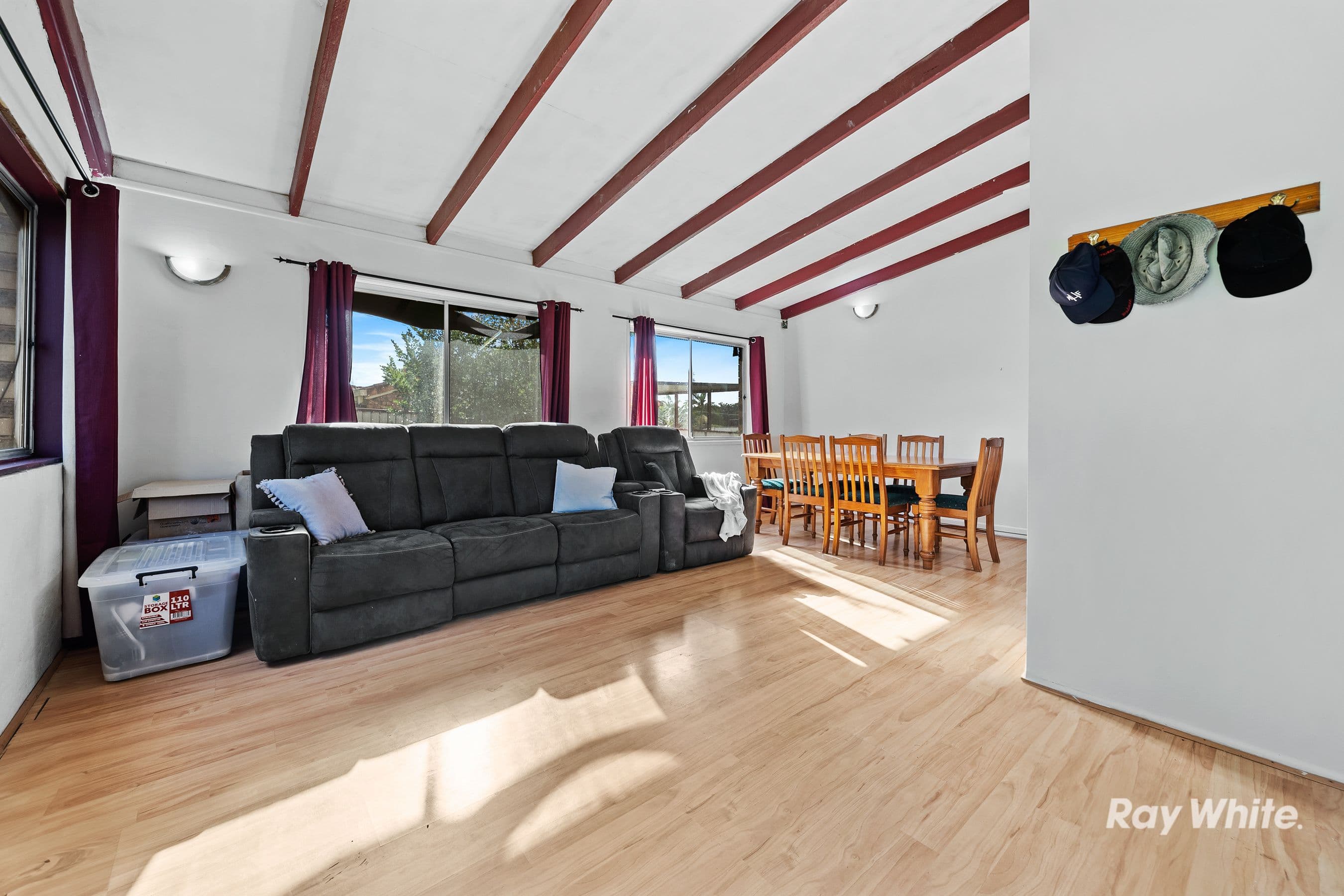 22 Vansittart Road, Regents Park QLD 4118, Regents Park - Thumbnail 2