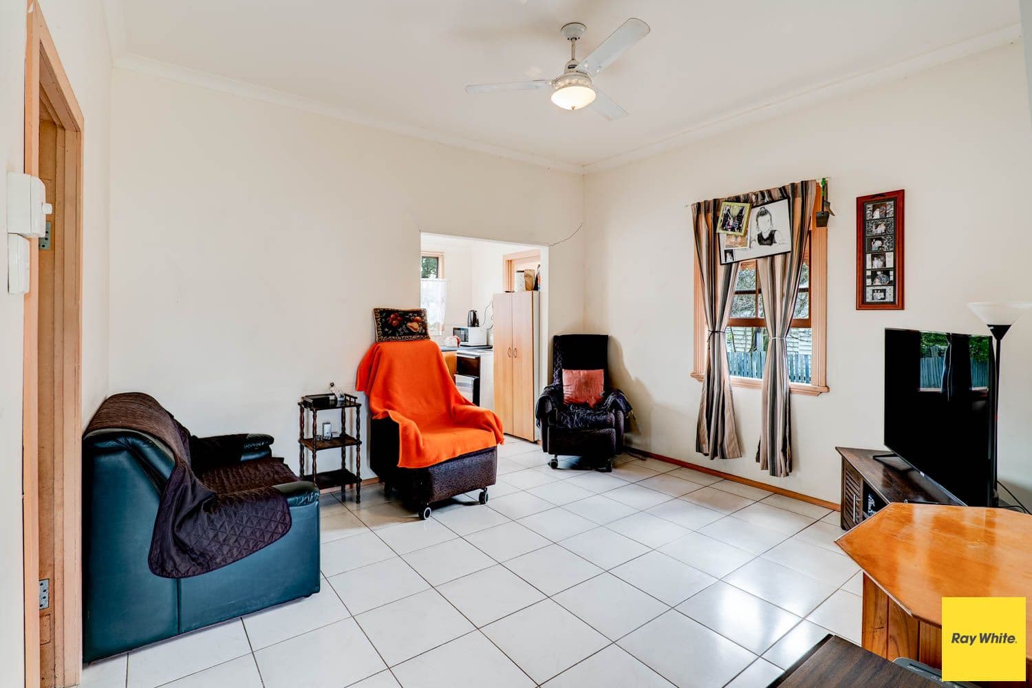 13 Barbour Street, Esk QLD 4312, Esk - Thumbnail 5