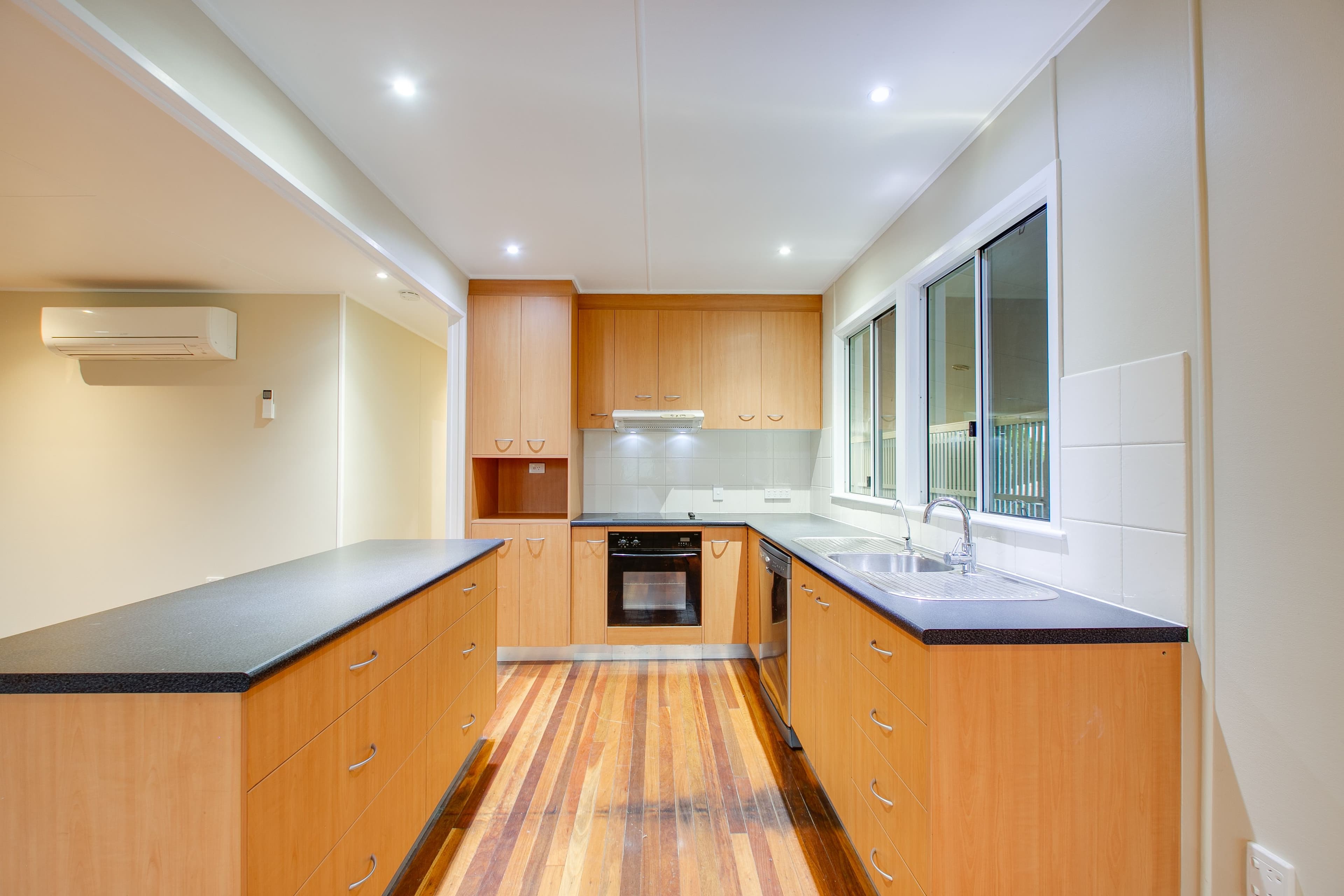 58 Lloyd George Street, Eastern Heights QLD 4305, Eastern Heights - Thumbnail 6