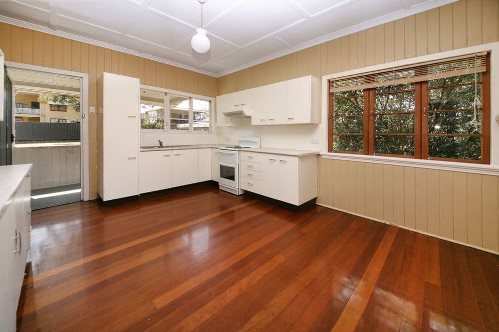 278 Edinburgh Castle Road, WAVELL HEIGHTS QLD 4012, Wavell Heights - Thumbnail 4