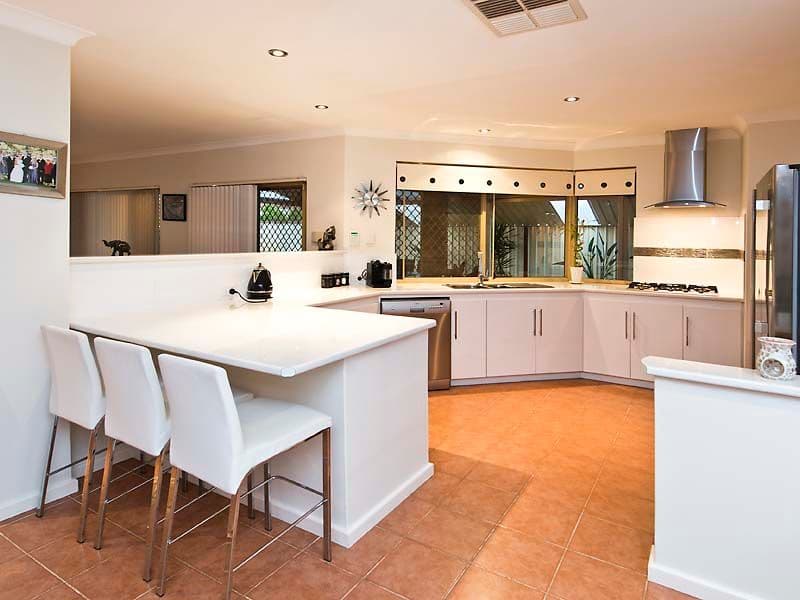 2 Cheyne Close, Thornlie WA 6108, Thornlie - Image 1