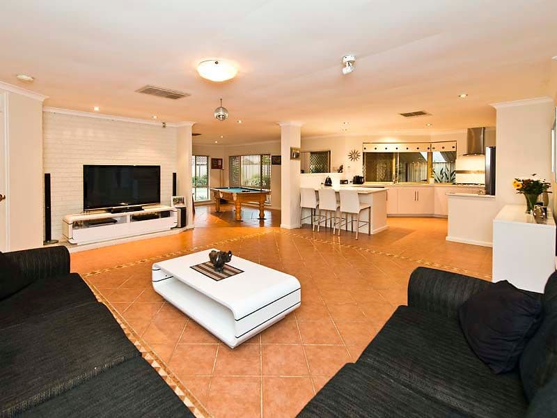 2 Cheyne Close, Thornlie WA 6108, Thornlie - Thumbnail 4
