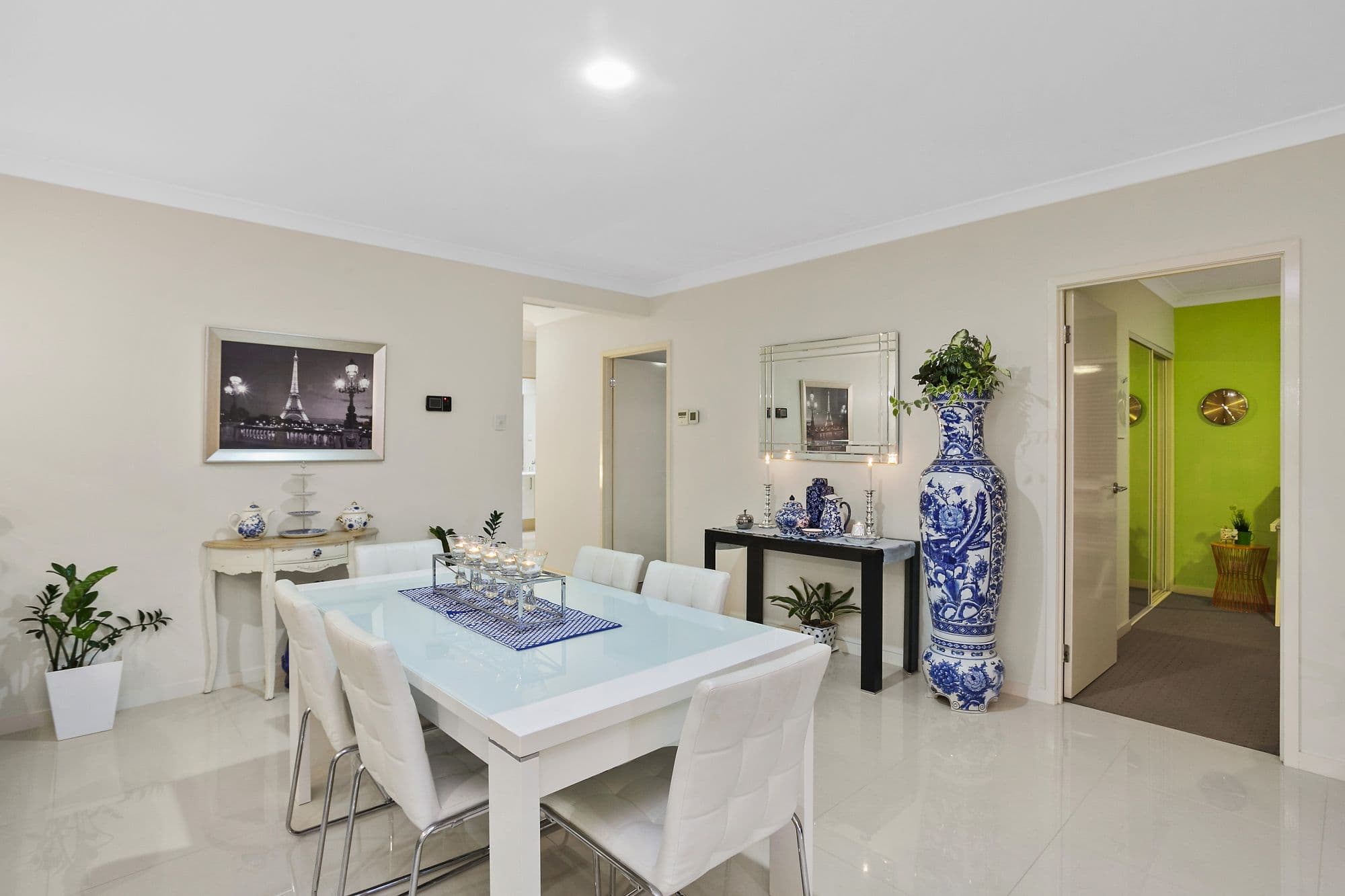 96 Birkdale Circuit, North Lakes QLD 4509, North Lakes - Thumbnail 3