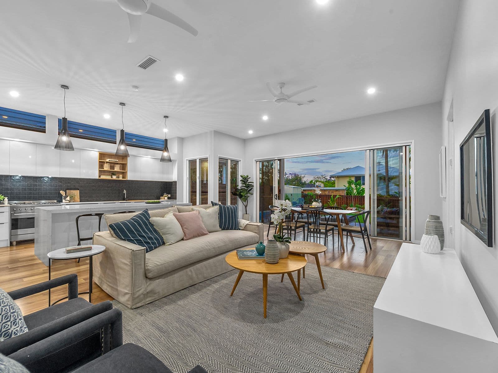 28 Borden Street, Sherwood QLD 4075, Sherwood - Thumbnail 2