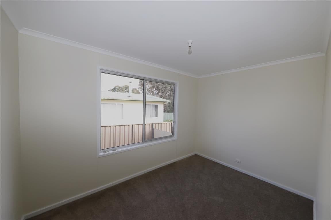 87 Clarke Street, Tumut NSW 2720, Tumut - Thumbnail 5