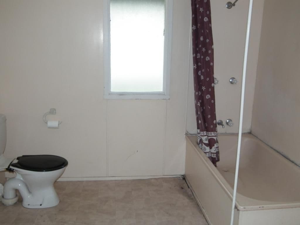 94 Churchill Street, Maryborough QLD 4650, Maryborough - Thumbnail 3