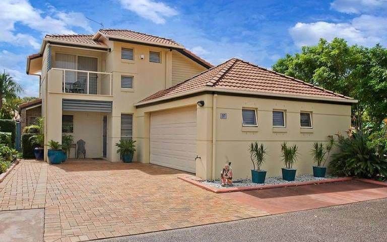 36-42 Beachcomber Court, BURLEIGH WATERS QLD 4220, Burleigh Waters - Thumbnail 3