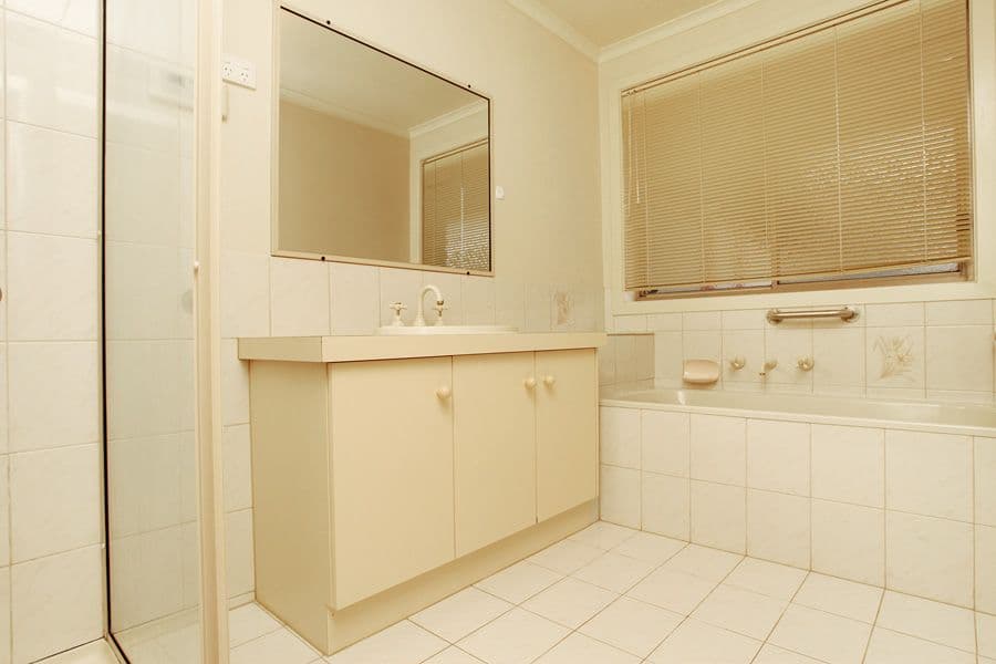 11 Savage Court, WERRIBEE VIC 3030, Werribee - Thumbnail 6