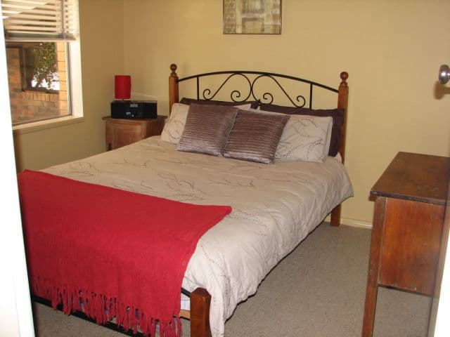 83 Oak Street, TAMWORTH NSW 2340, South Tamworth - Thumbnail 5