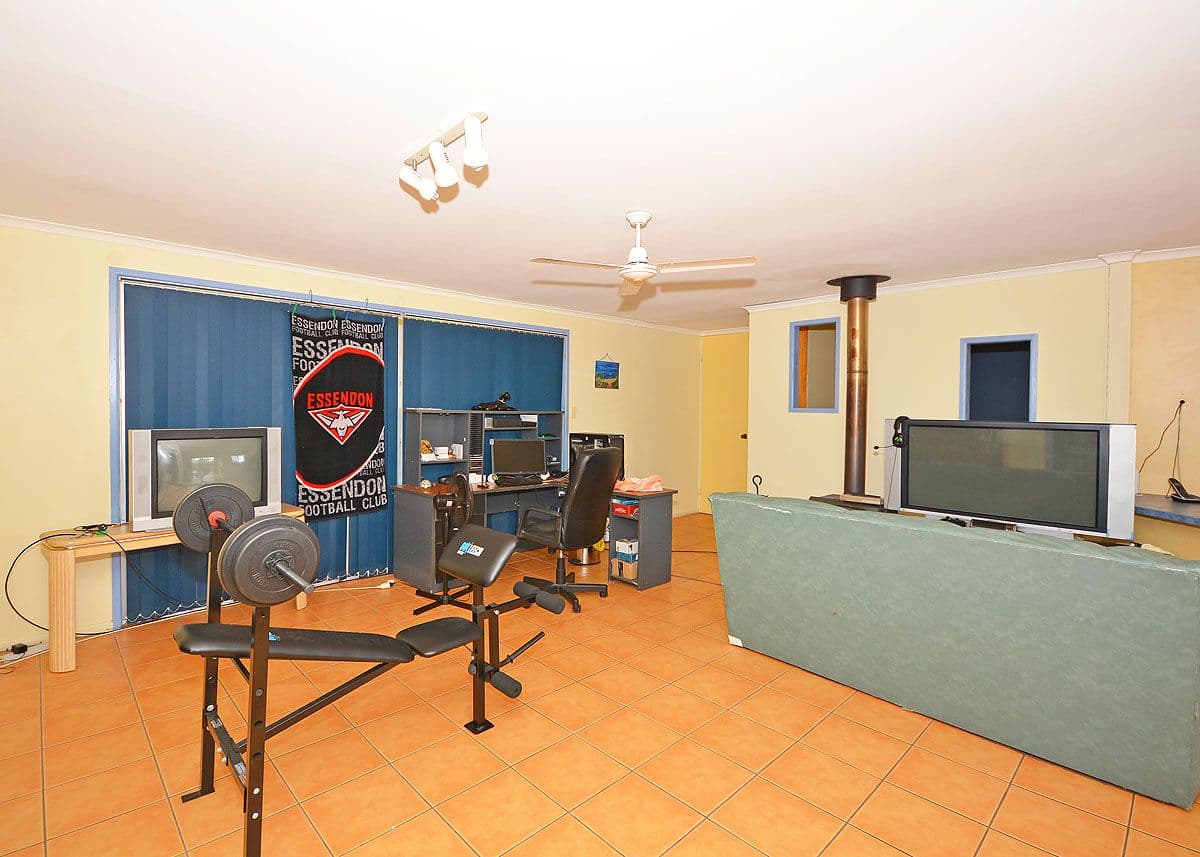 172 Long Street, Point Vernon QLD 4655, Point Vernon - Thumbnail 4