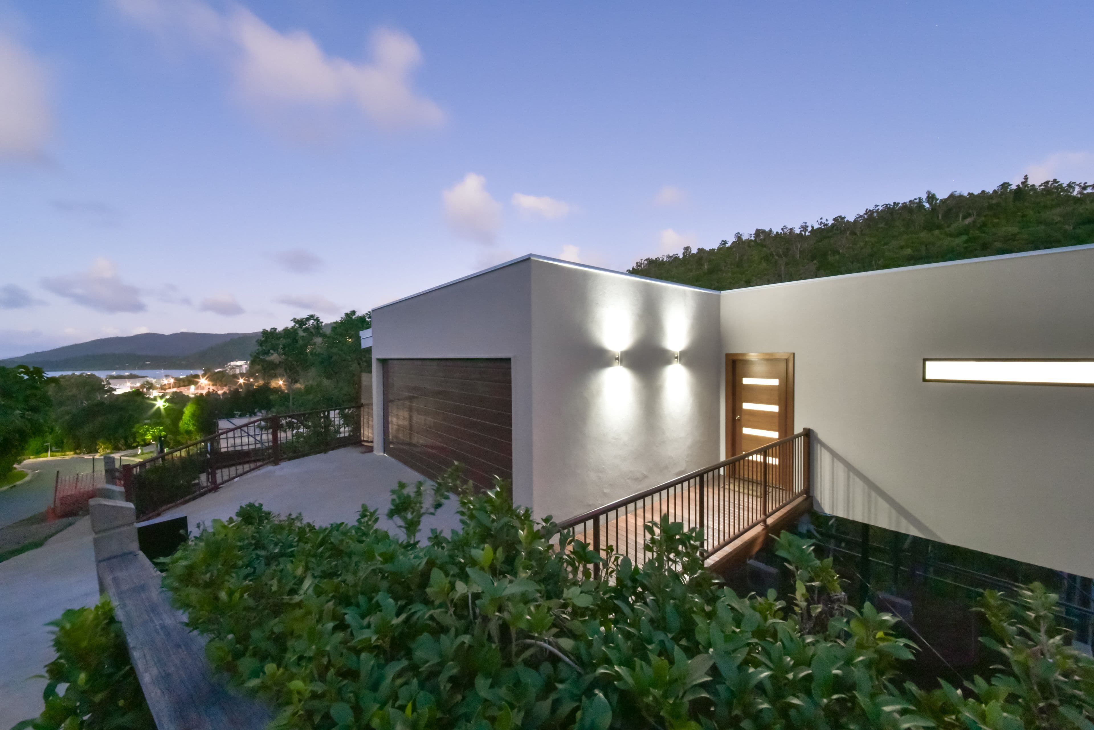 17 Seaview Drive, Airlie Beach QLD 4802, Airlie Beach - Thumbnail 3