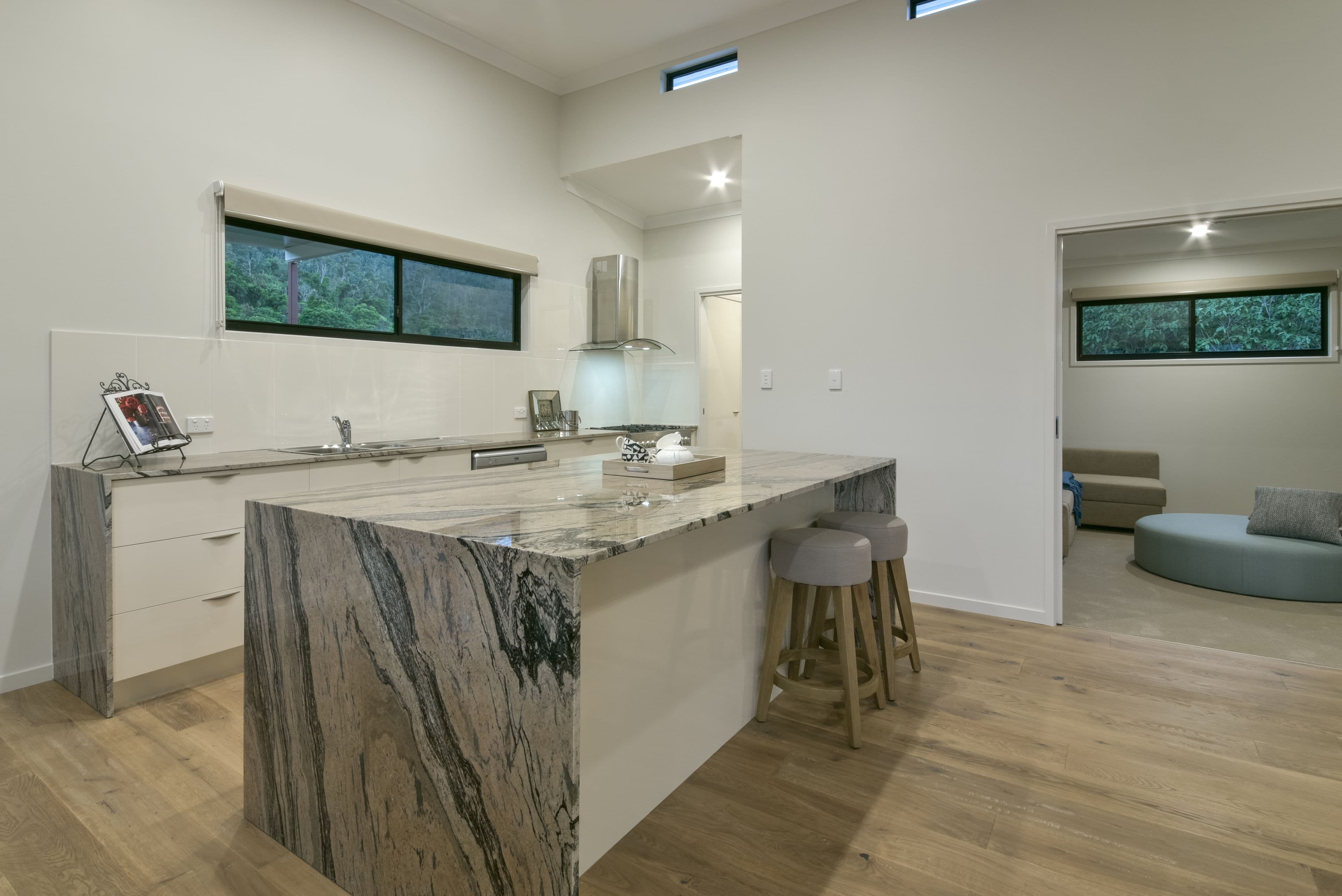 17 Seaview Drive, Airlie Beach QLD 4802, Airlie Beach - Thumbnail 6