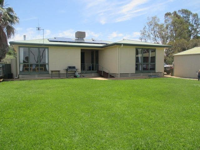 27 Charles Street, Coonamble - Image 1