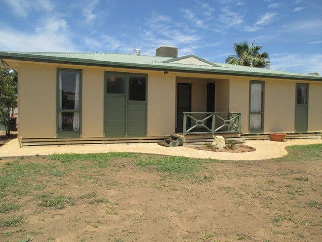 27 Charles Street, Coonamble - Thumbnail 4