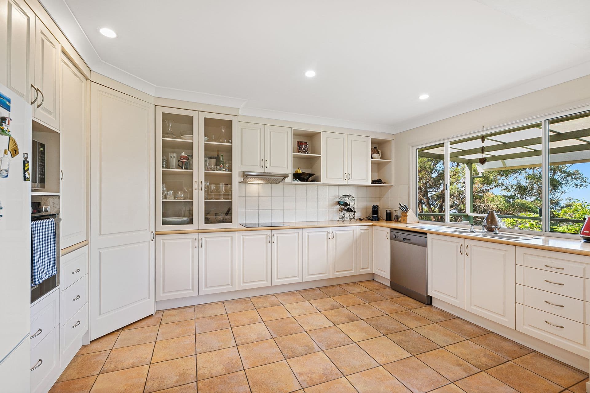 121 Guanaba Road, Tamborine Mountain QLD 4272, Tamborine Mountain - Thumbnail 6