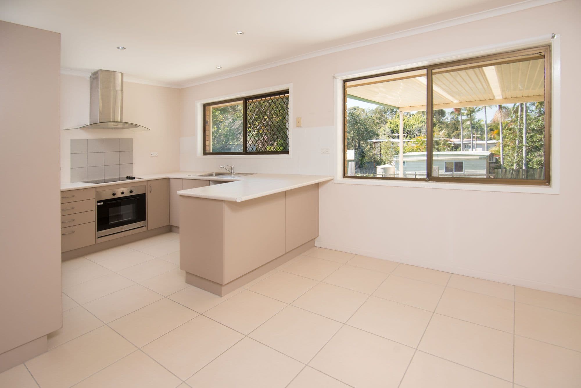 8 Ritsie Street, Rochedale South QLD 4123, Rochedale South - Thumbnail 3