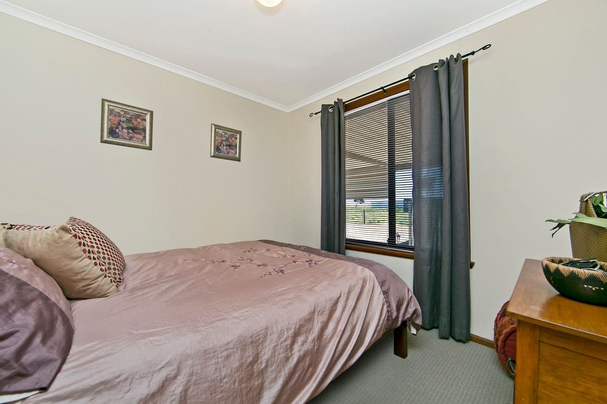 477 Carslake Road, Dublin SA 5501, Dublin - Thumbnail 4
