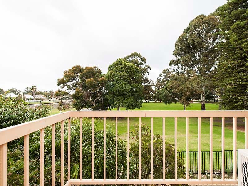 6 Mills Avenue, Bayswater WA 6053, Bayswater - Thumbnail 4