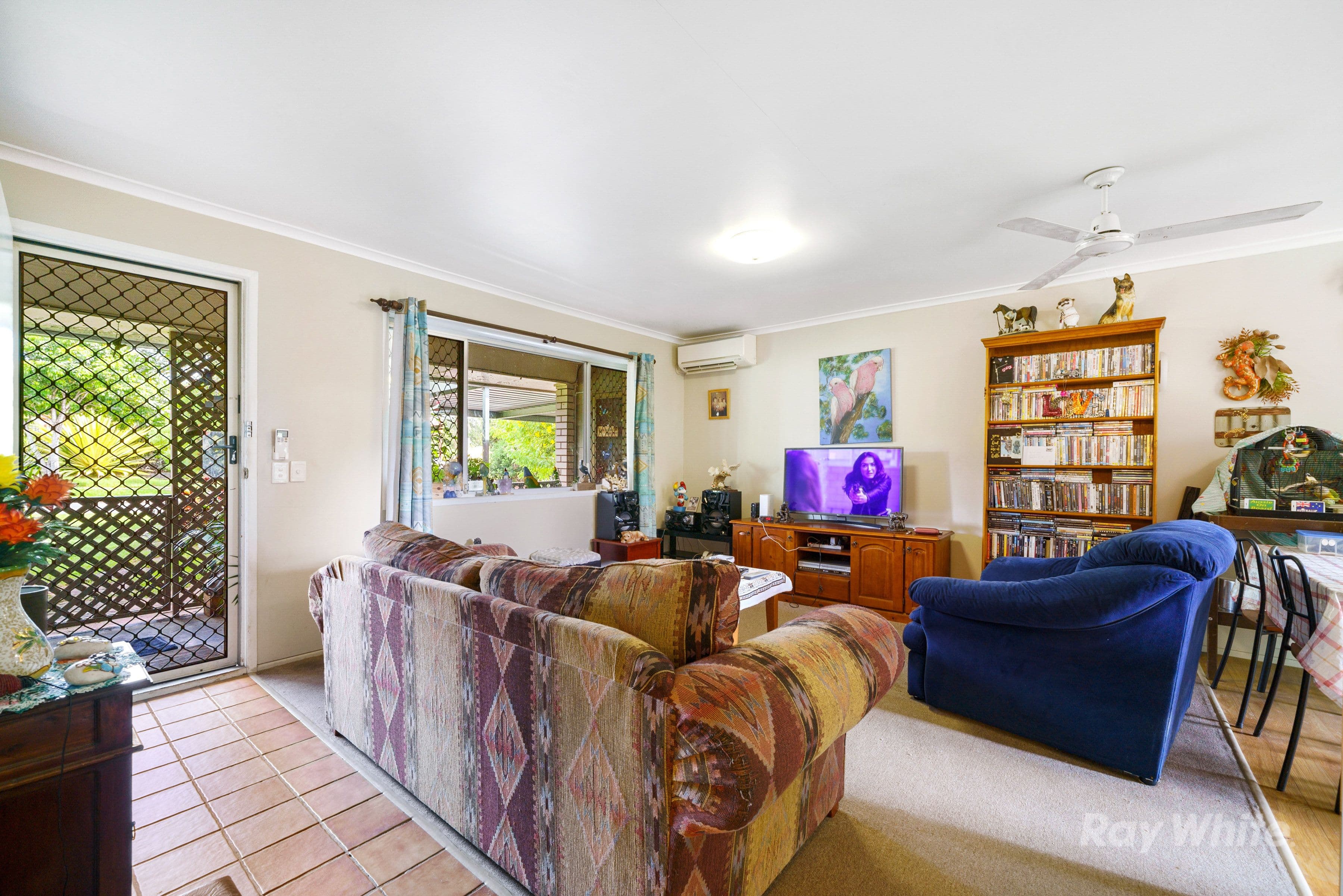 8 Dryade Street, Regents Park QLD 4118, Regents Park - Thumbnail 2