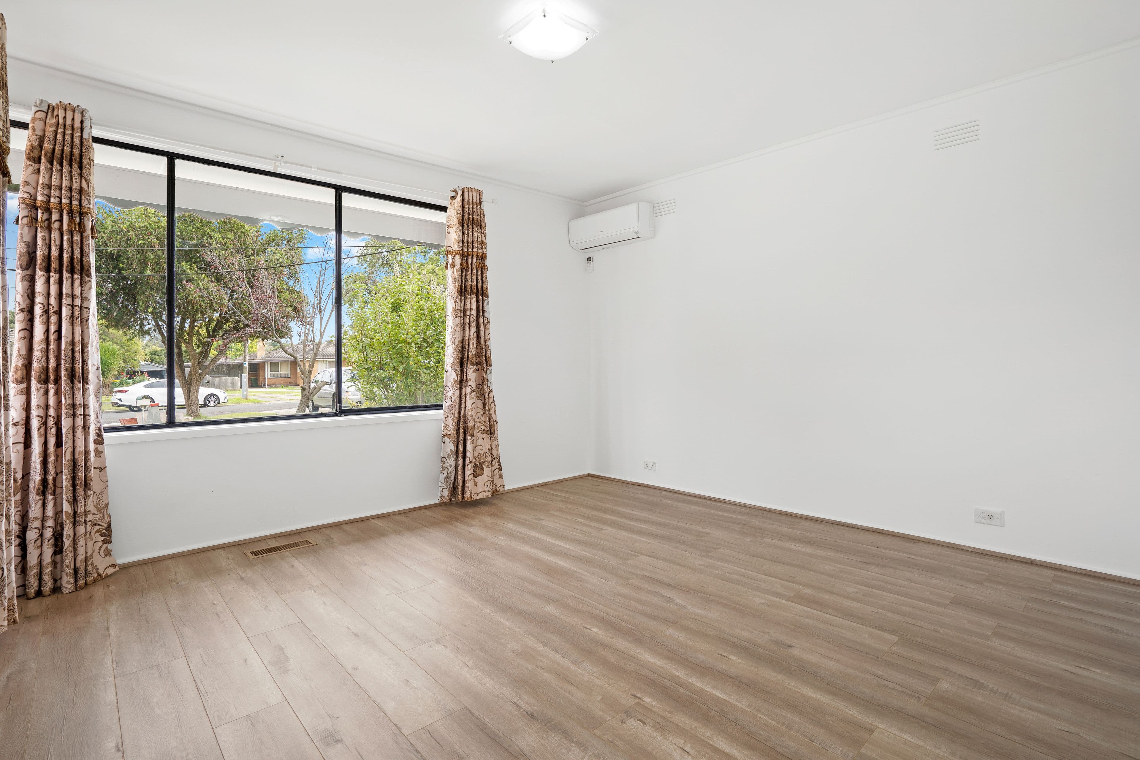 7 Fenwick Court, Bundoora VIC 3083, Bundoora - Thumbnail 7