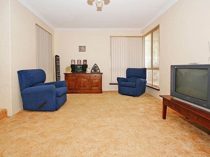 24 Hollyoak Cresent, Pimpama, QLD, 4209, Pimpama - Thumbnail 3