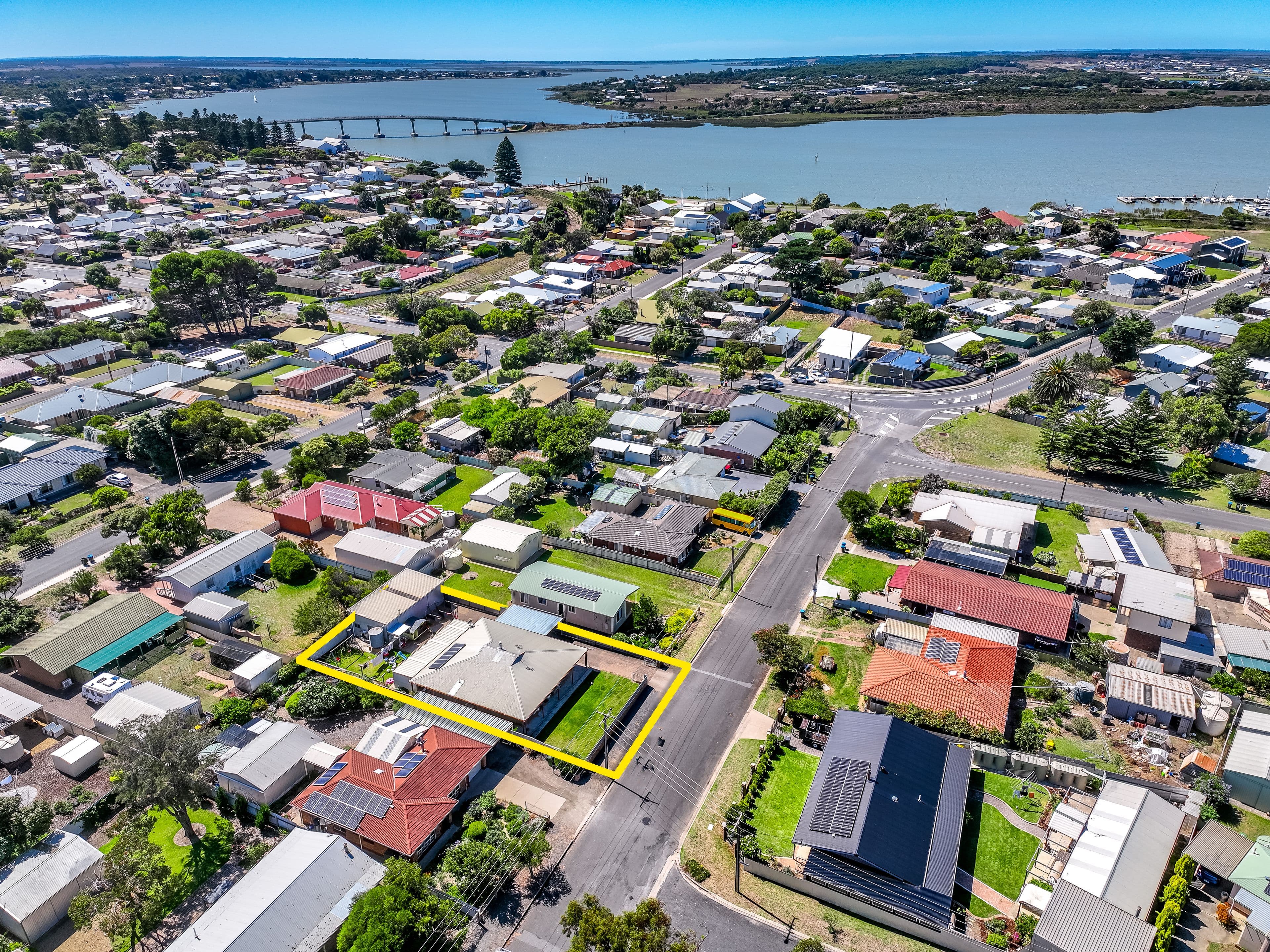 12 Lewis Street, Goolwa South SA 5214, Goolwa South - Thumbnail 2
