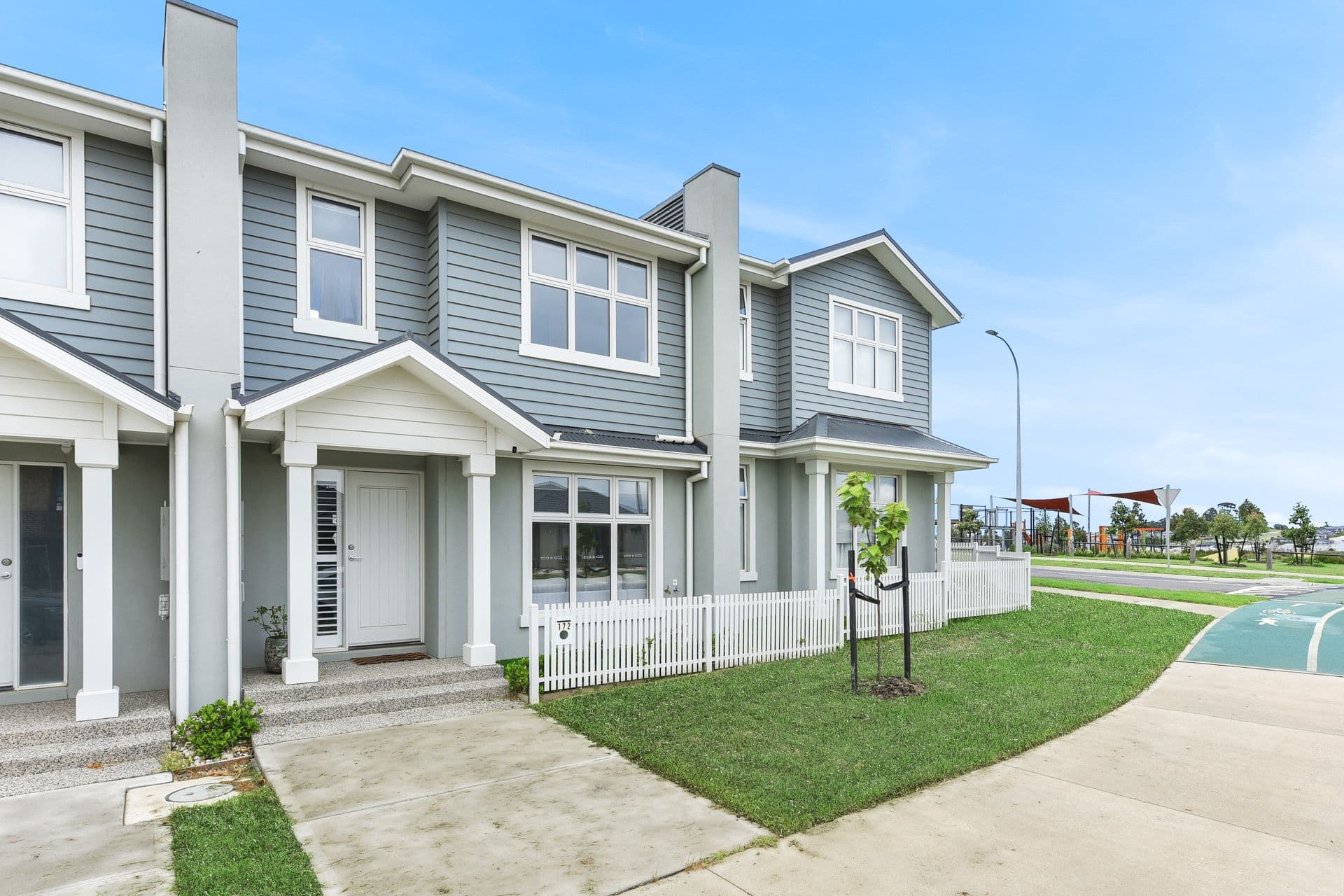 172 Carnival Boulevard, Berwick VIC 3806, Berwick - Thumbnail 2