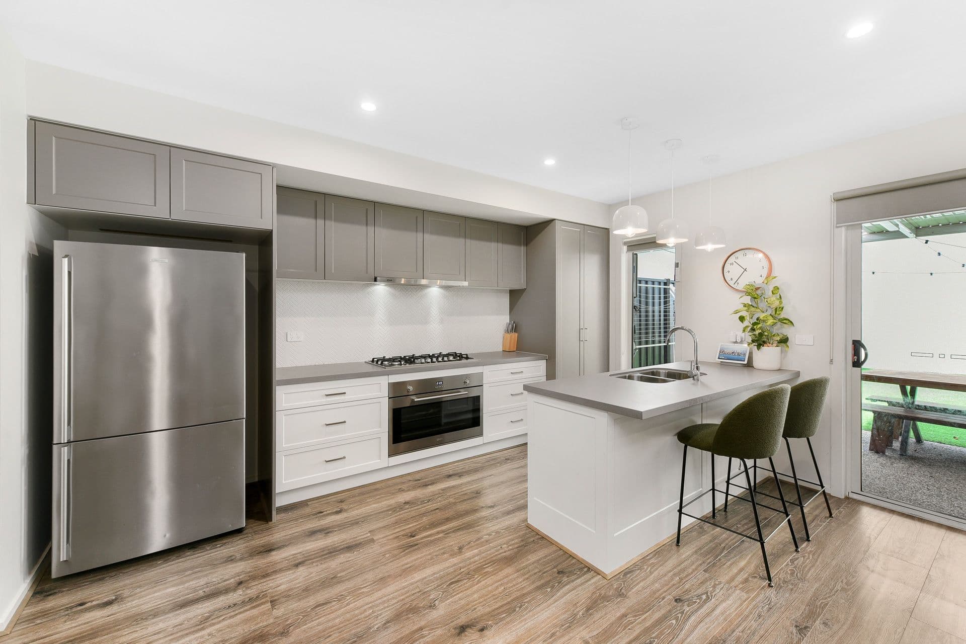 172 Carnival Boulevard, Berwick VIC 3806, Berwick - Thumbnail 7