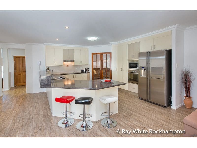 7 Kinsale Court, NORMAN GARDENS QLD 4701, Norman Gardens - Thumbnail 2