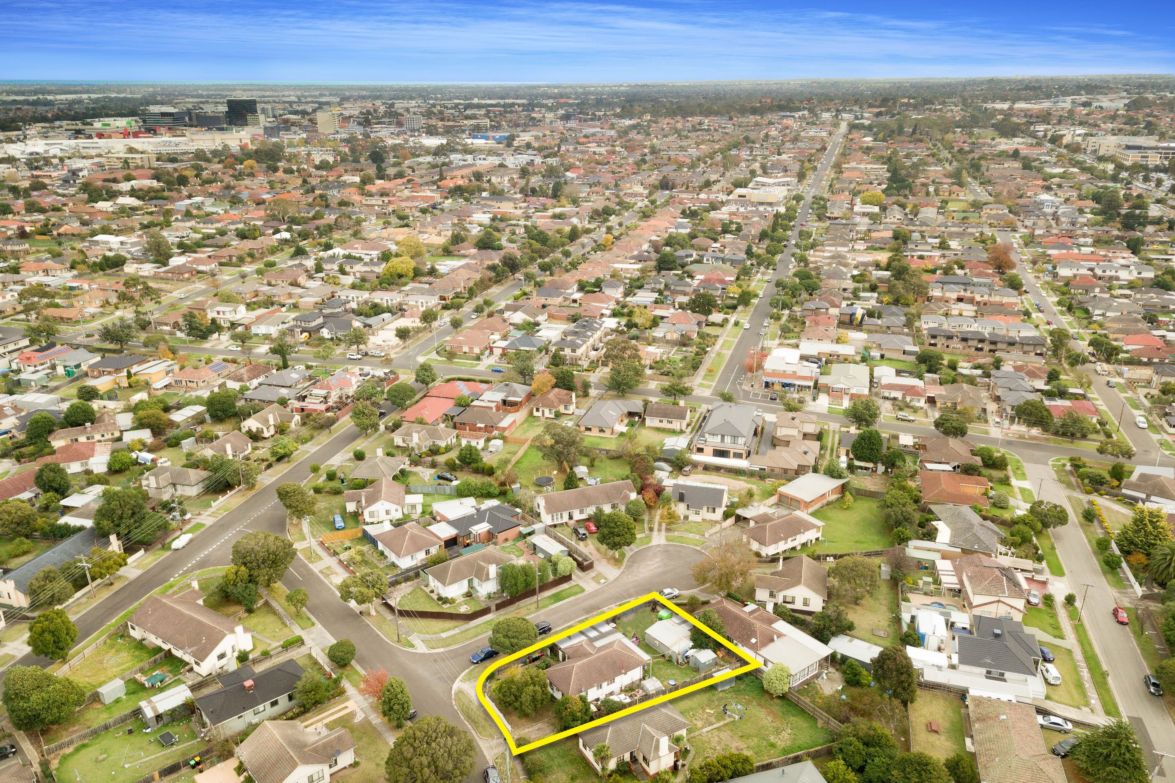 2/49 Queens Parade, Fawkner, Fawkner - Image 1