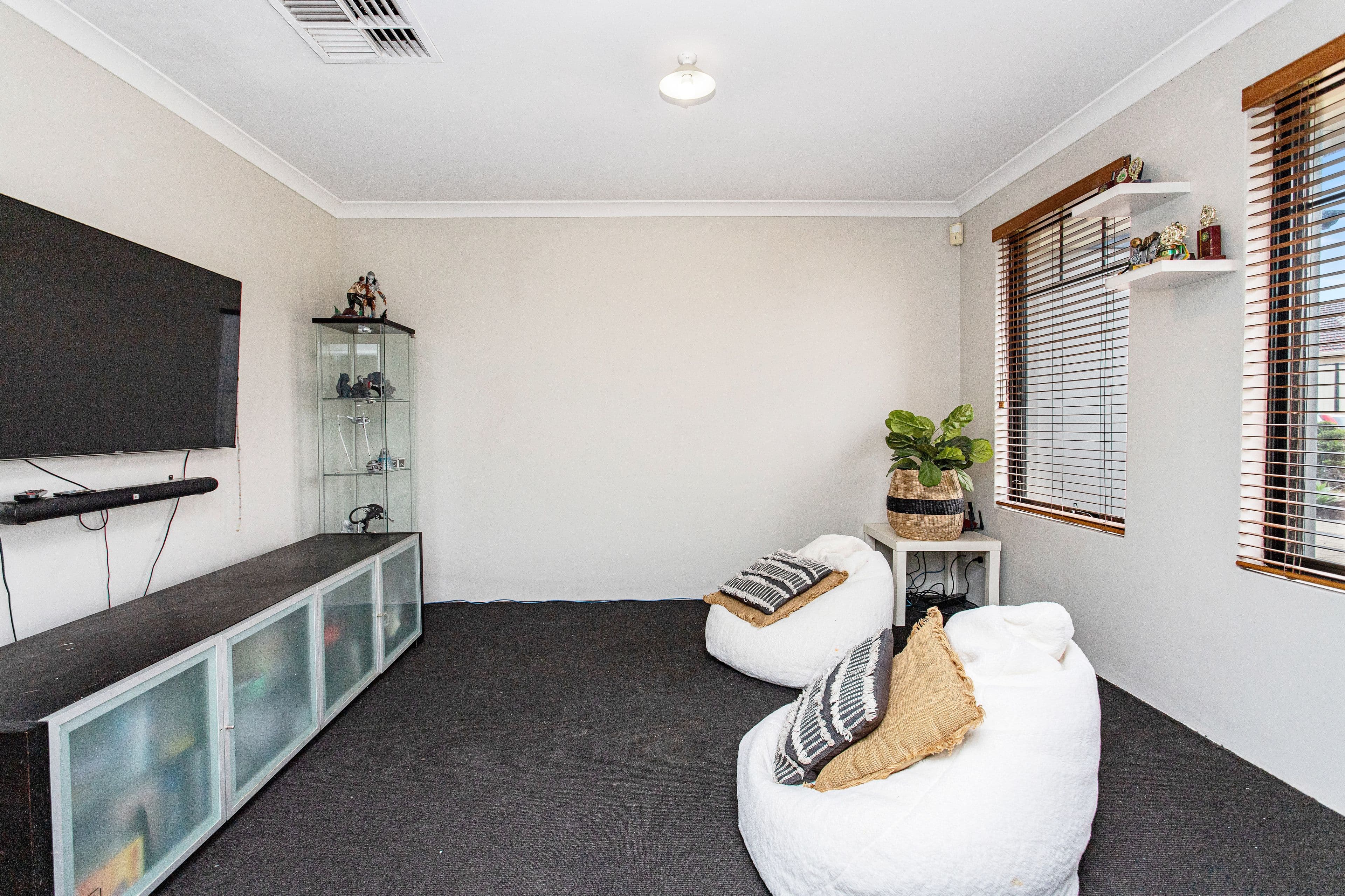 23 Harmony Avenue, Clarkson WA 6030, Clarkson - Thumbnail 2