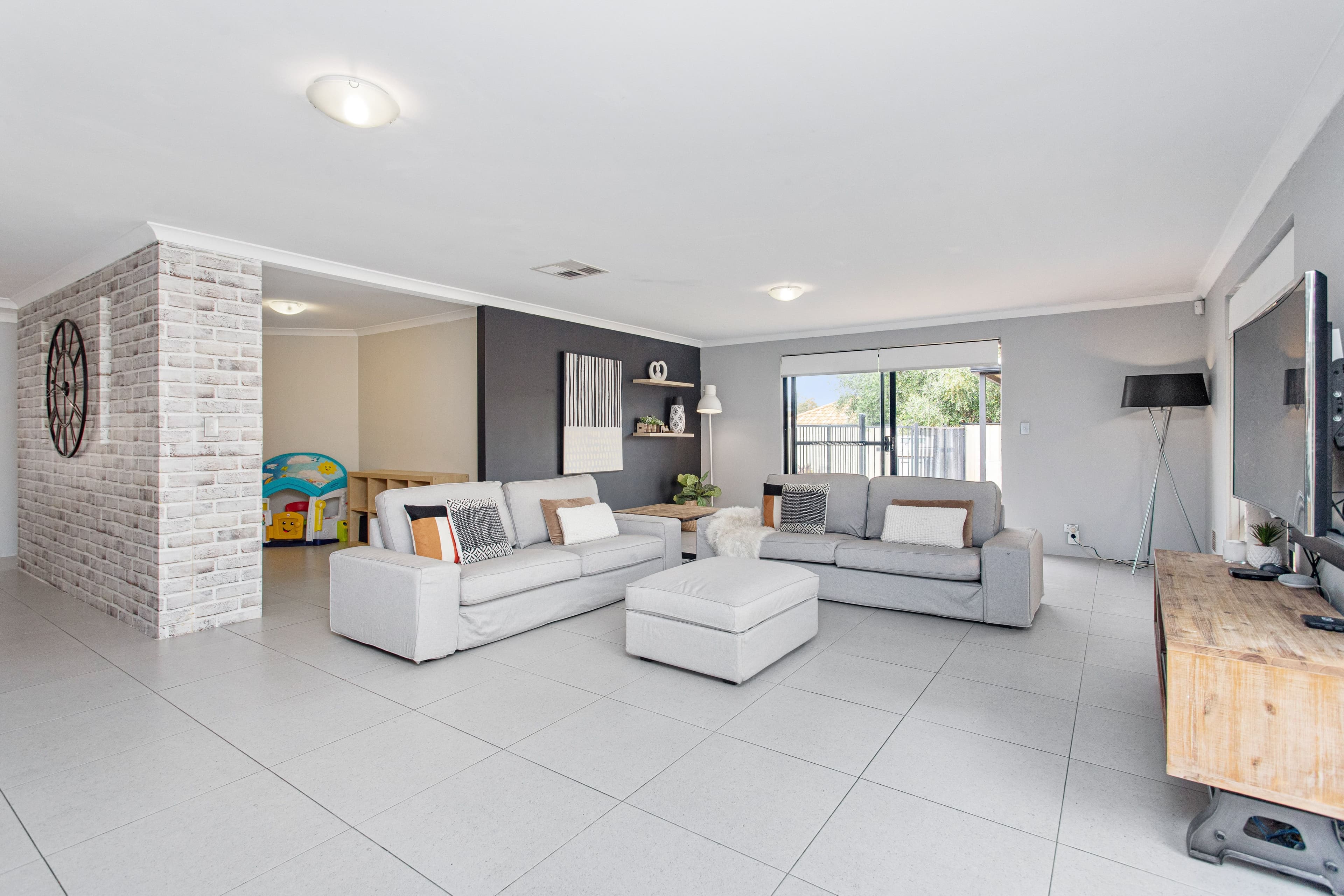 23 Harmony Avenue, Clarkson WA 6030, Clarkson - Thumbnail 4