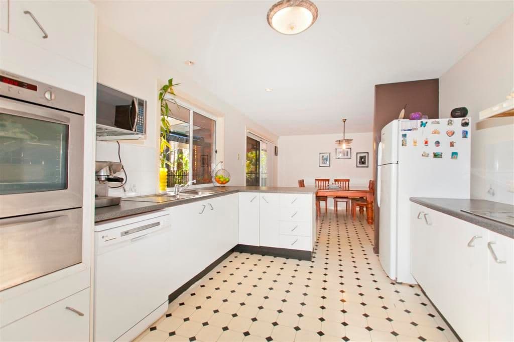 10 Osmond Court, ALEXANDRA HILLS QLD 4161, Alexandra Hills - Thumbnail 5