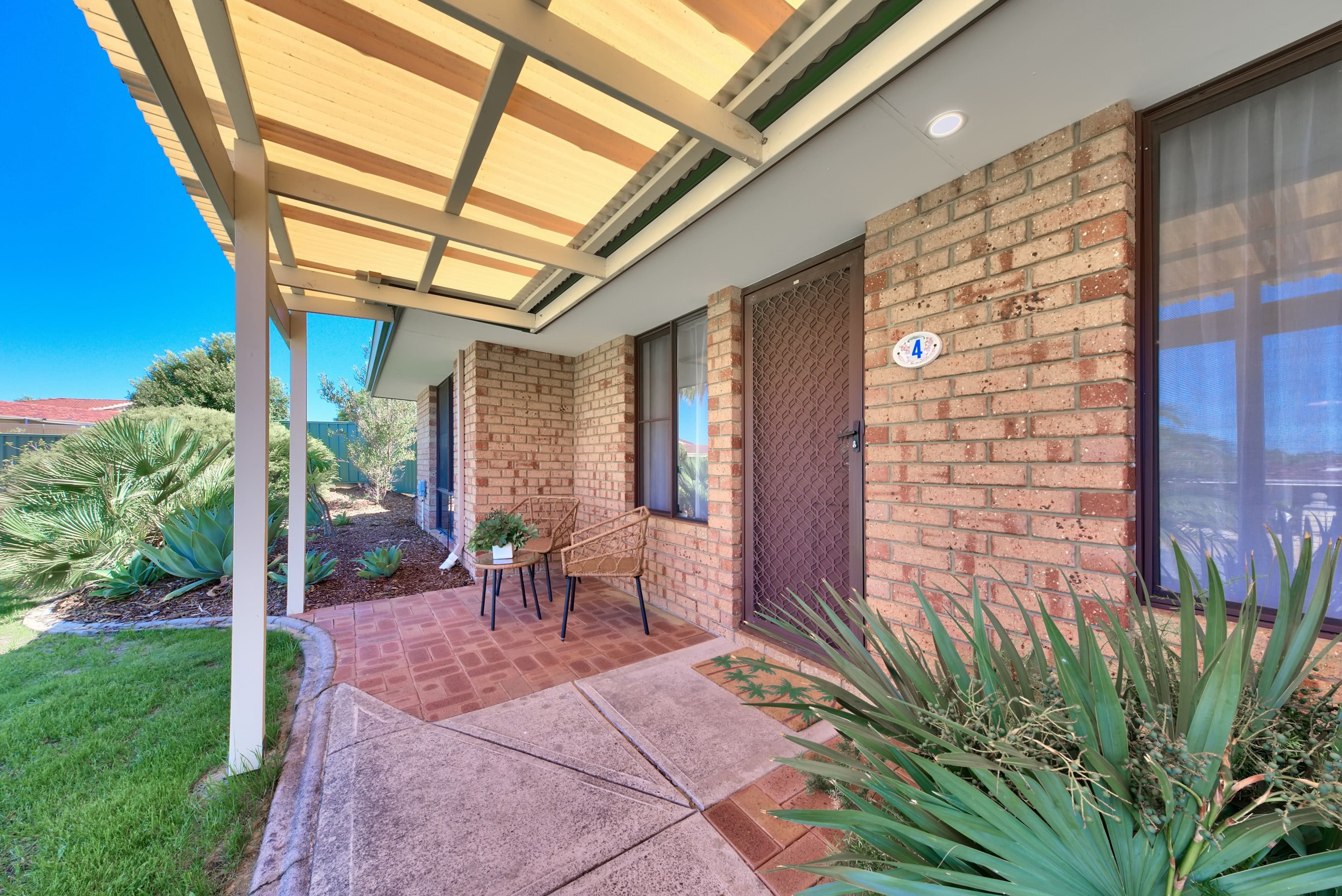4 Chalice Rise, Mirrabooka WA 6061, Mirrabooka - Thumbnail 2