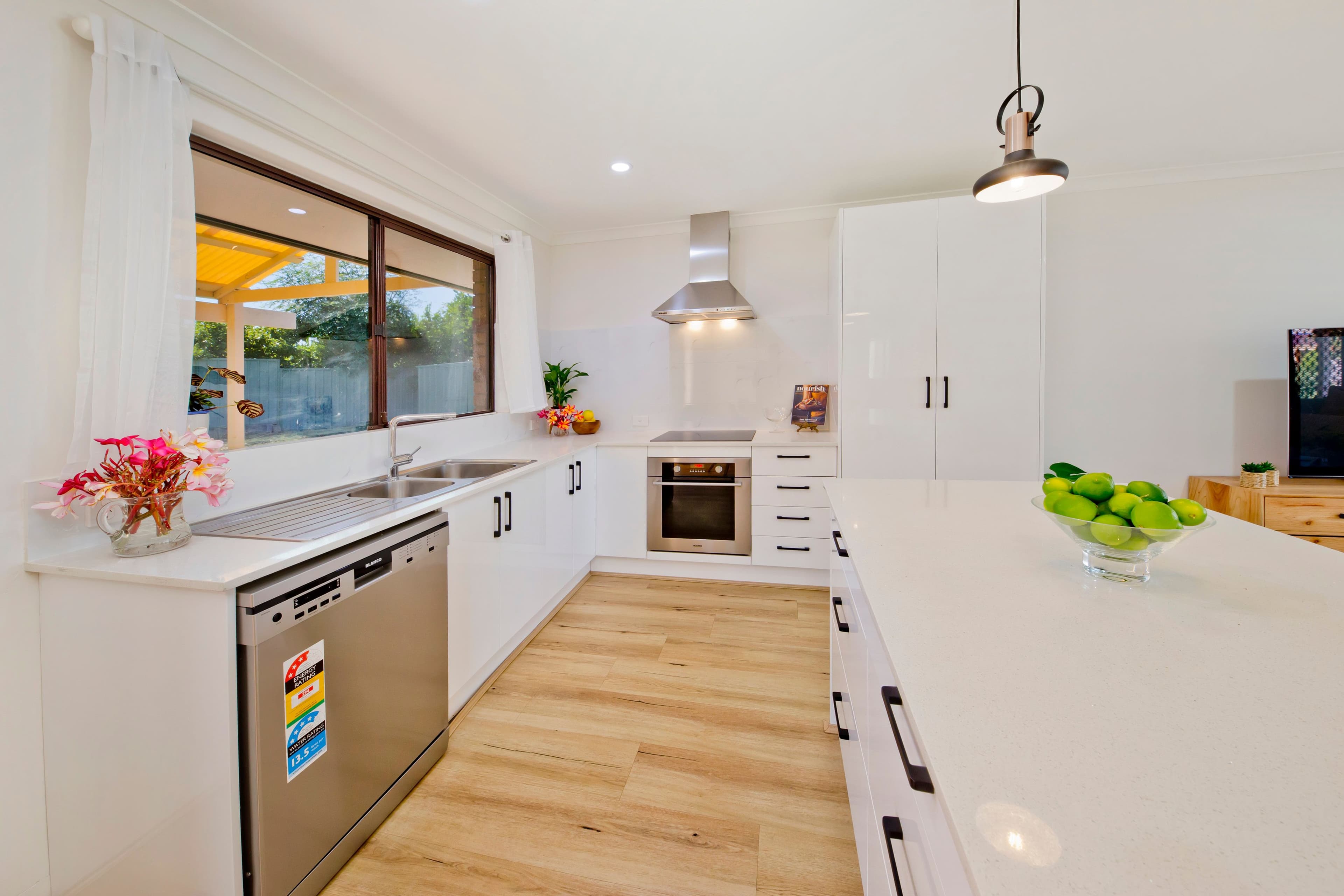 4 Chalice Rise, Mirrabooka WA 6061, Mirrabooka - Thumbnail 7