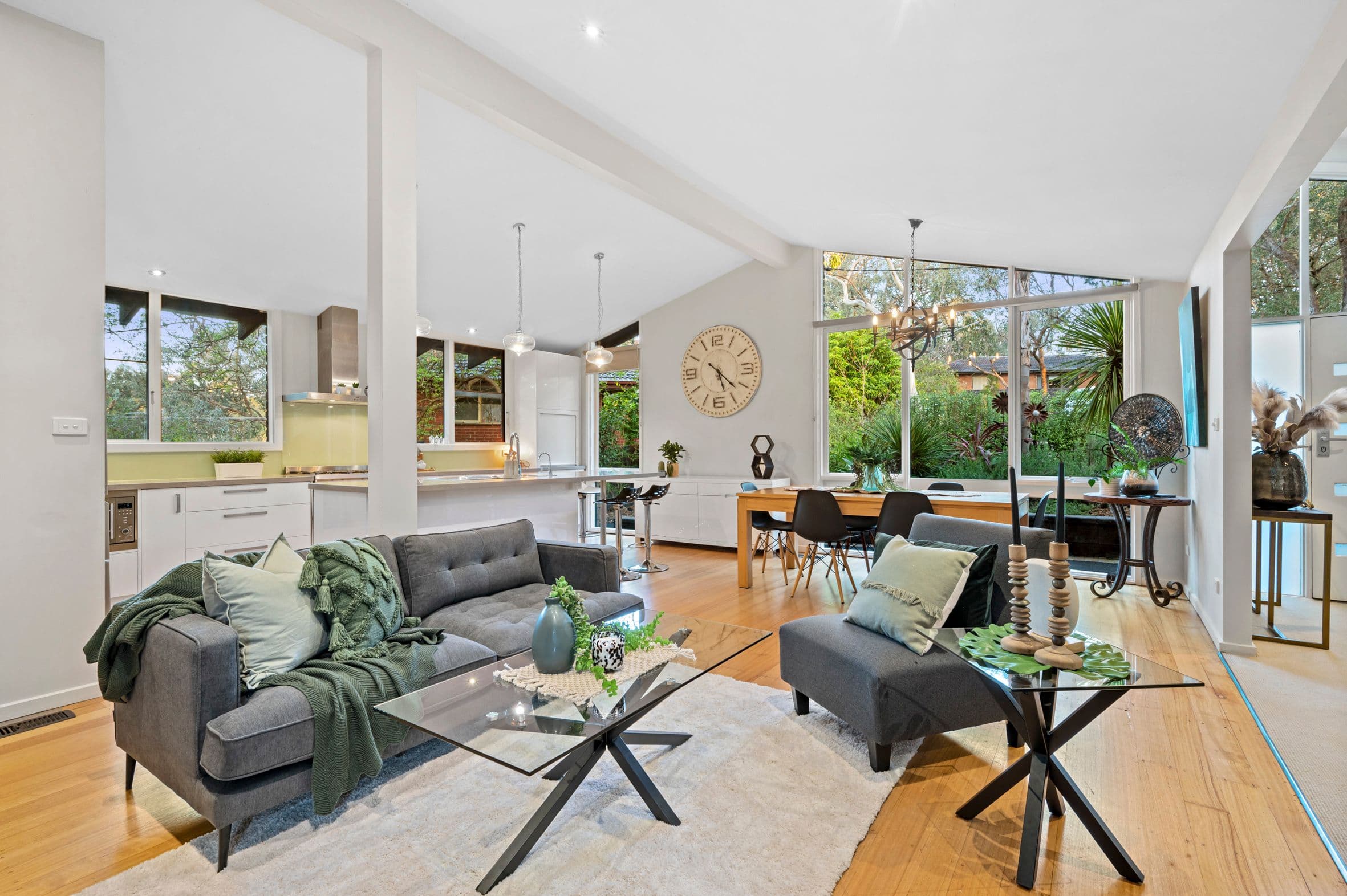 25 Nicholson Close, Research VIC 3095, Research - Thumbnail 4