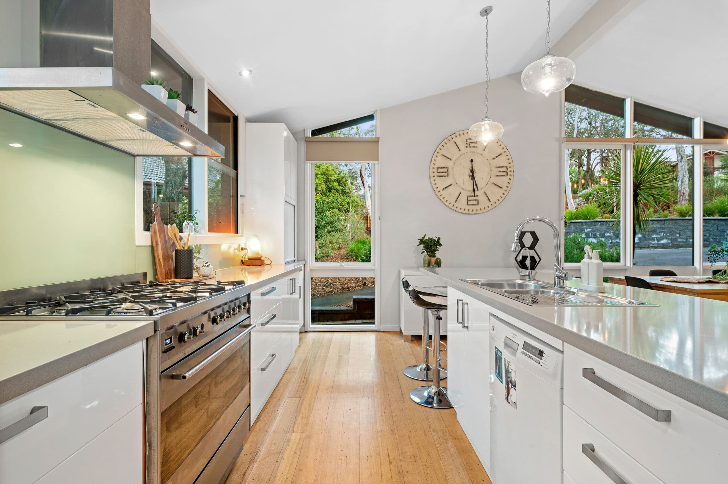 25 Nicholson Close, Research VIC 3095, Research - Thumbnail 5