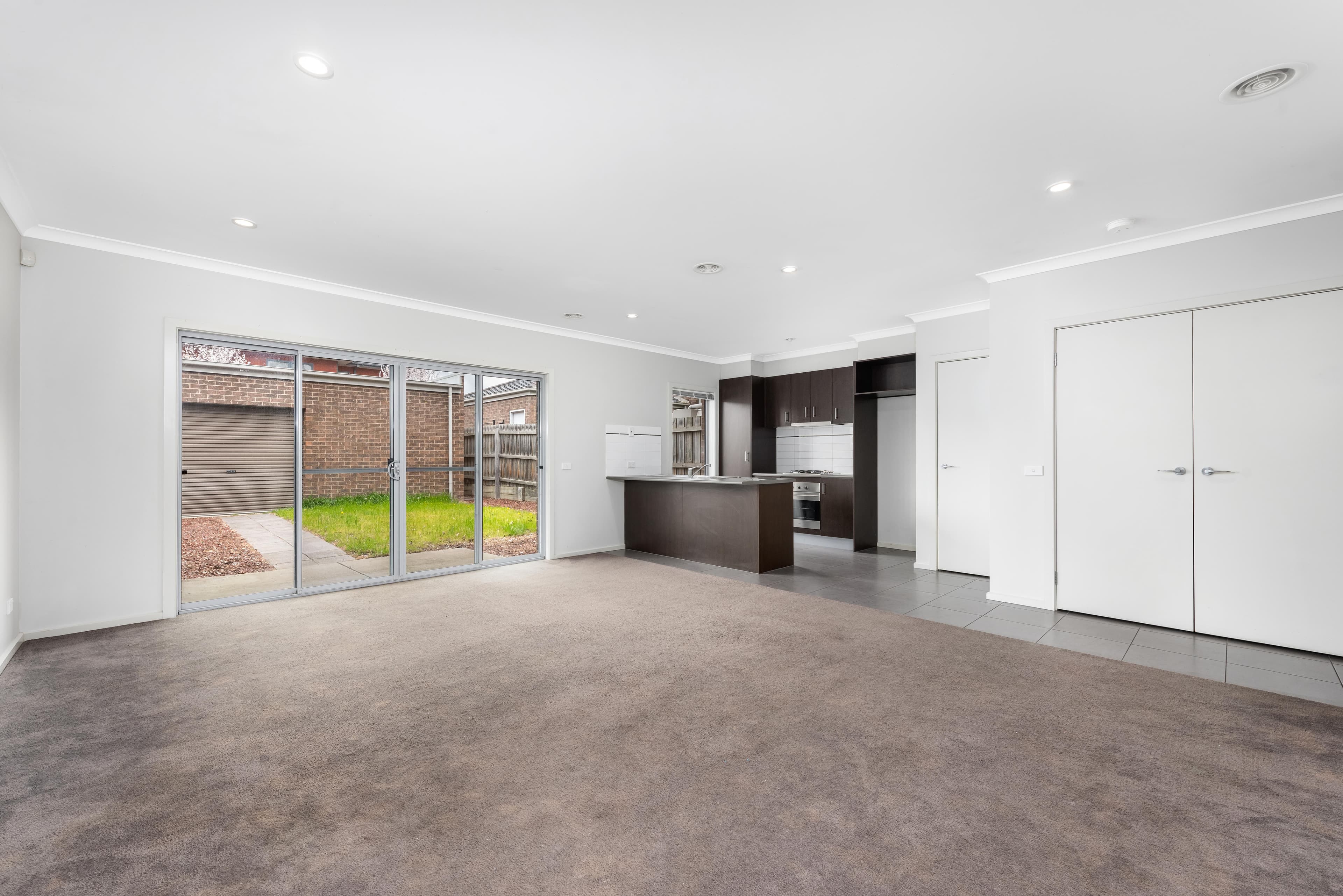 11 Newland Walk, Mernda VIC 3754, Mernda - Thumbnail 5