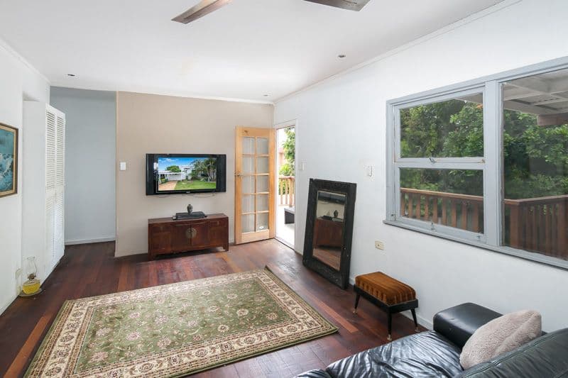 11 Kennedy Street, Biggera Waters QLD 4216, Biggera Waters - Thumbnail 8