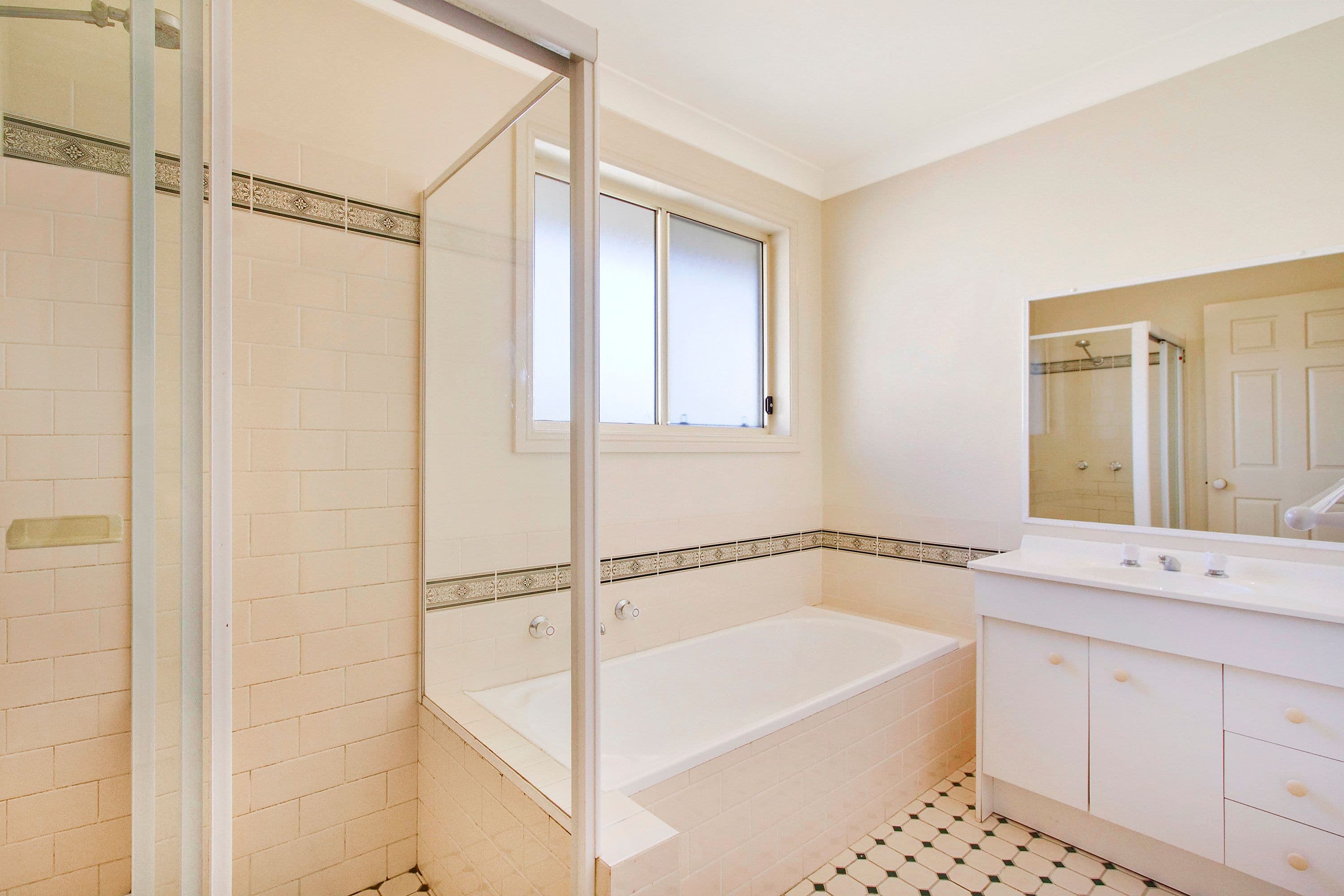 10 Ignatius Avenue, North Richmond - Thumbnail 5