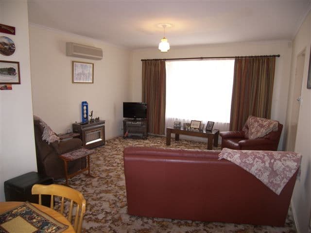 6 Leabrook Drive, PARA HILLS SA 5096, Para Hills - Thumbnail 3
