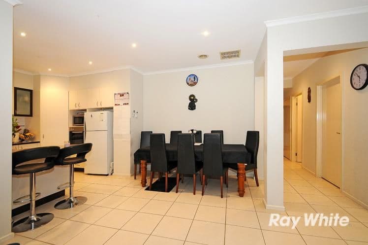 5 Boronia Avenue, Cranbourne VIC 3977, Cranbourne - Thumbnail 3