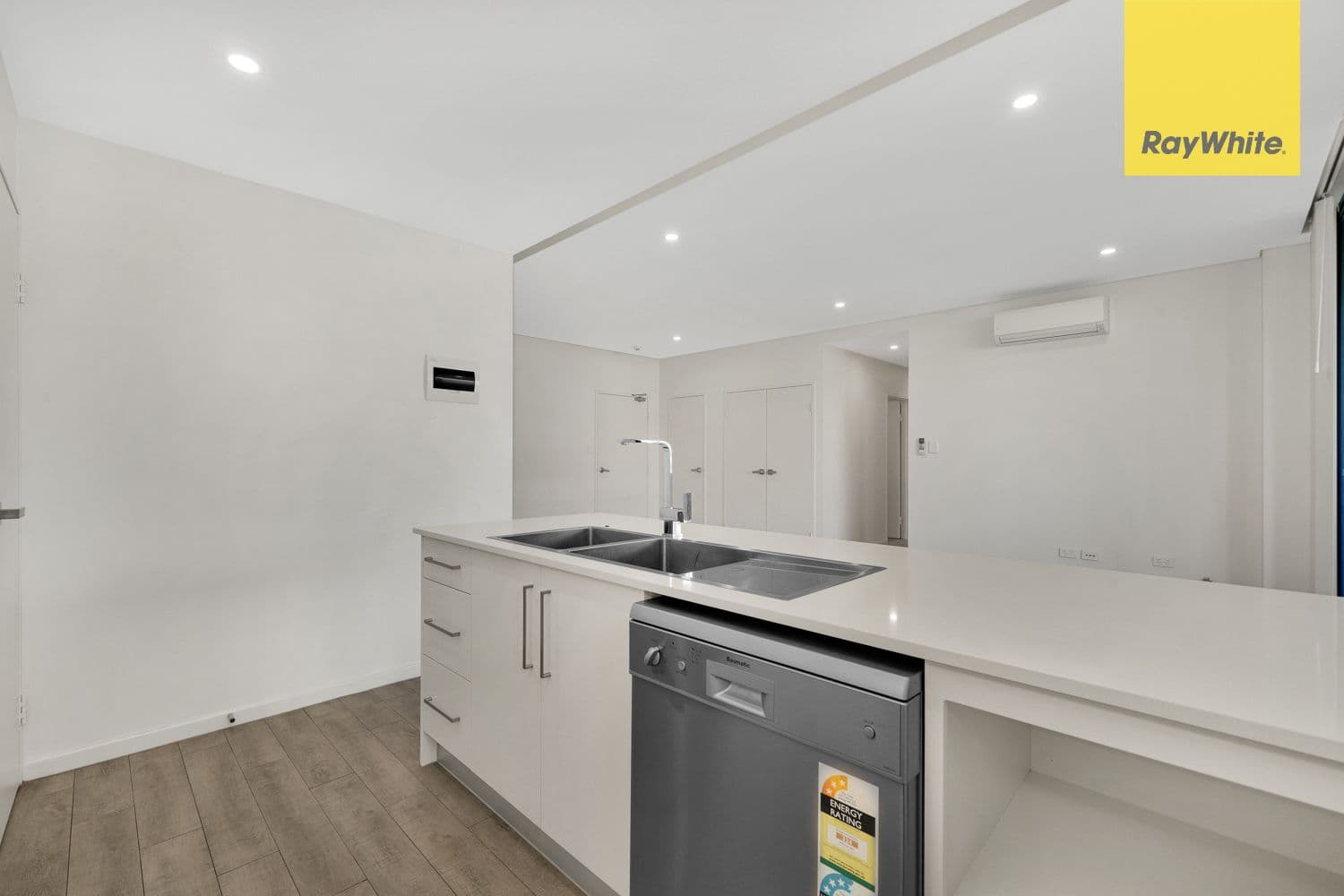 3 Balmoral Street, Blacktown NSW 2148, Blacktown - Thumbnail 5