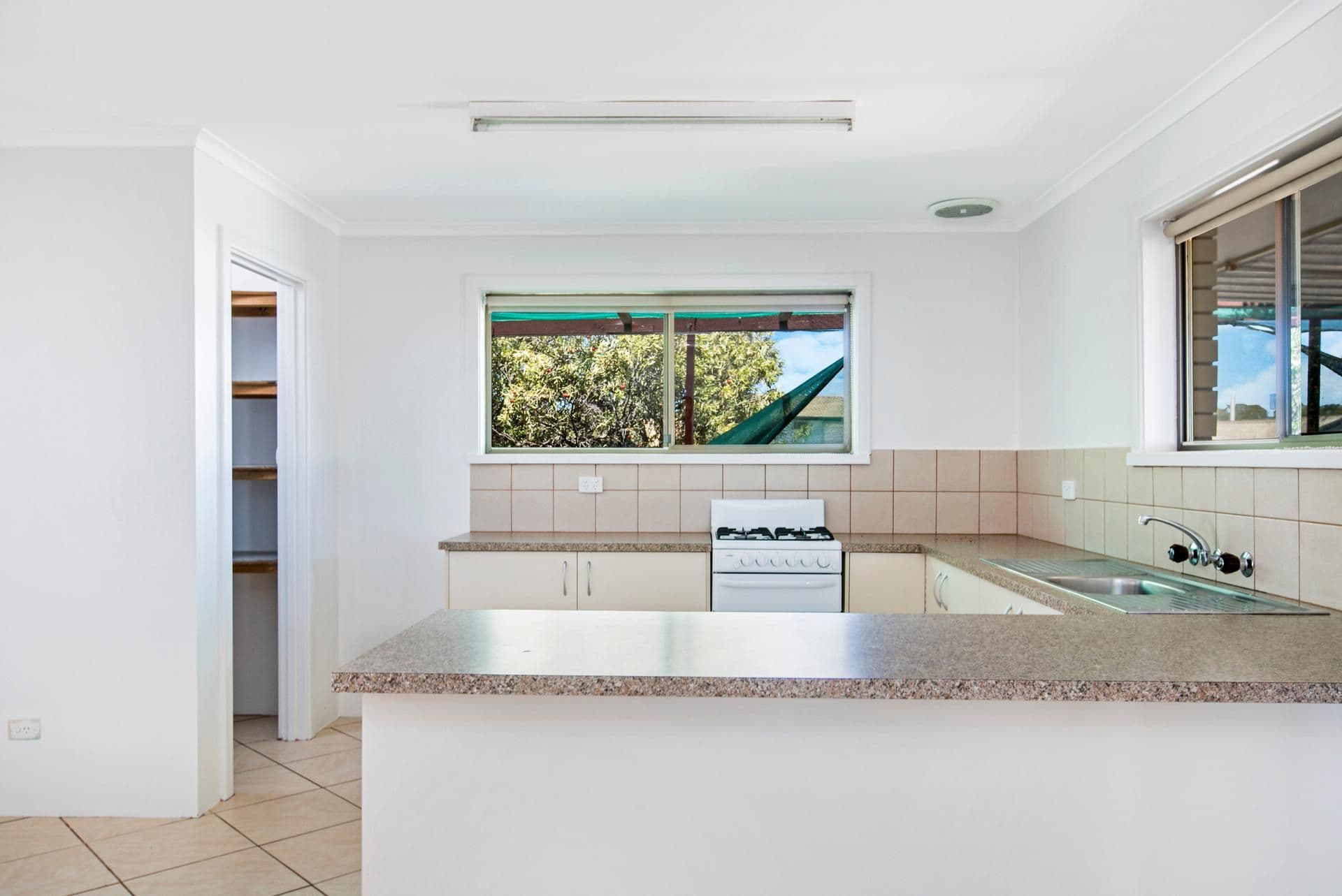 37 Denton, Smoky Bay SA 5680, Smoky Bay - Thumbnail 2