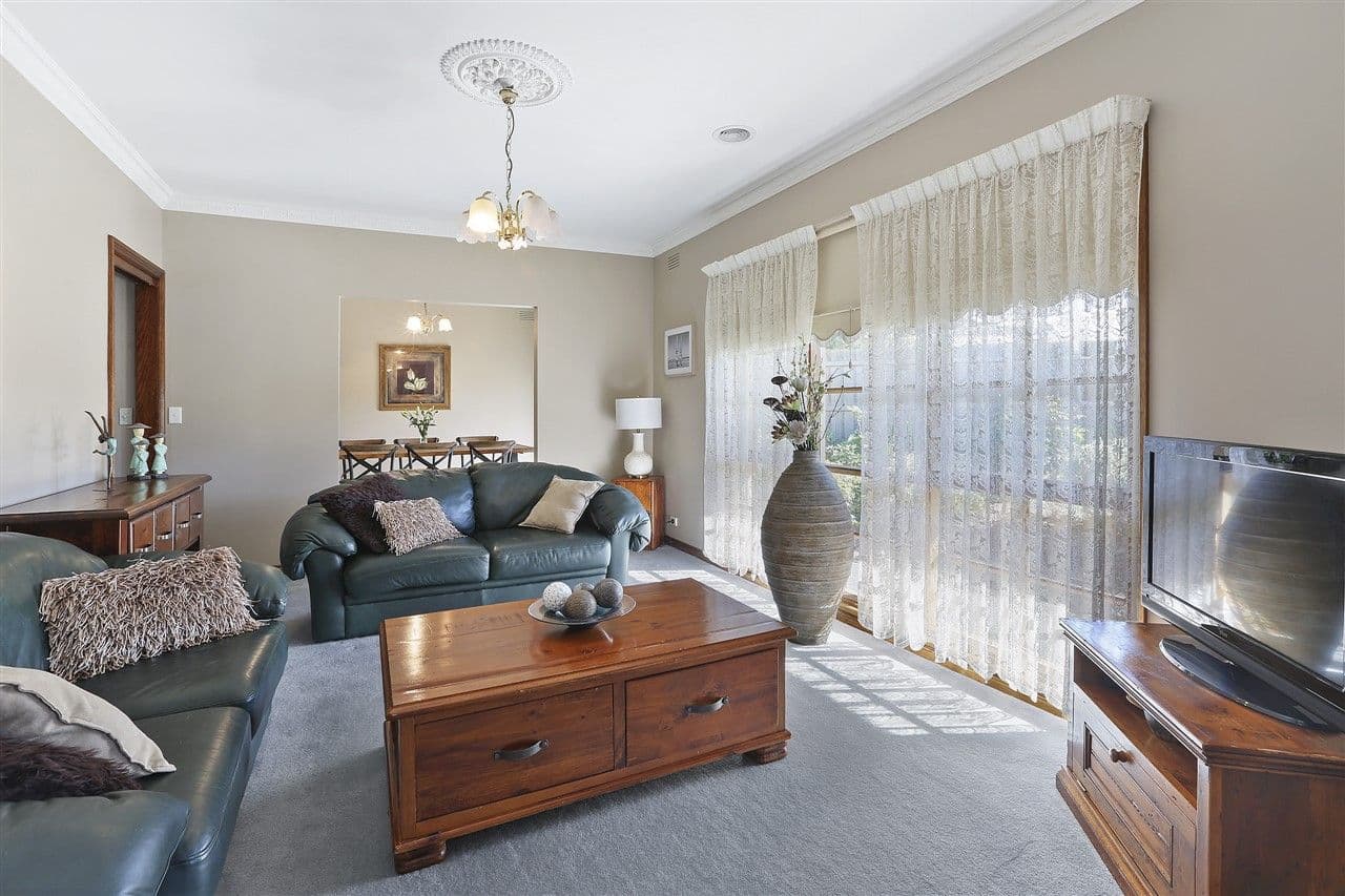 2 Tanunda Grove, Belmont VIC 3216, Belmont - Thumbnail 5